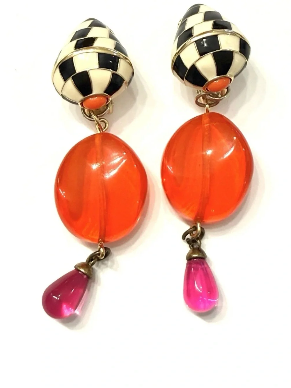 Kenneth Lane Pink + Black & White Checkerboard Conch Shell KJL Drop Earrings - Picture 7 of 9